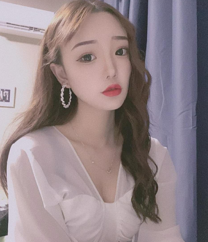 藏了很久的资源，高端妹妹